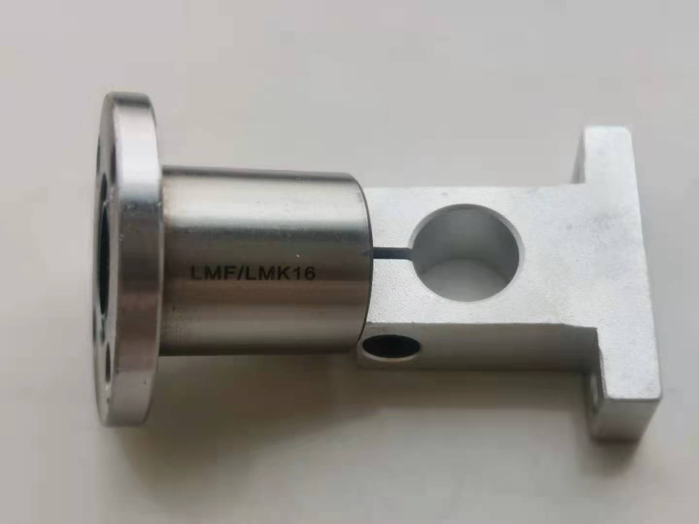 Flange Mount Linear Motion Bearings Heavy Duty Linear Bearing